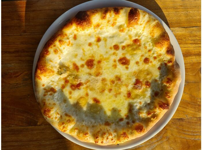 Cheesy - Taleggio, gorgonzola, parmesan et mozzarella