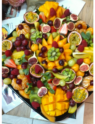 PLATEAUX DE FRUITS